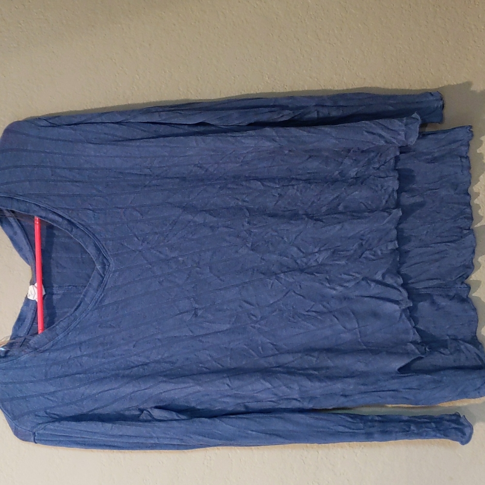 Long sleeve shirt